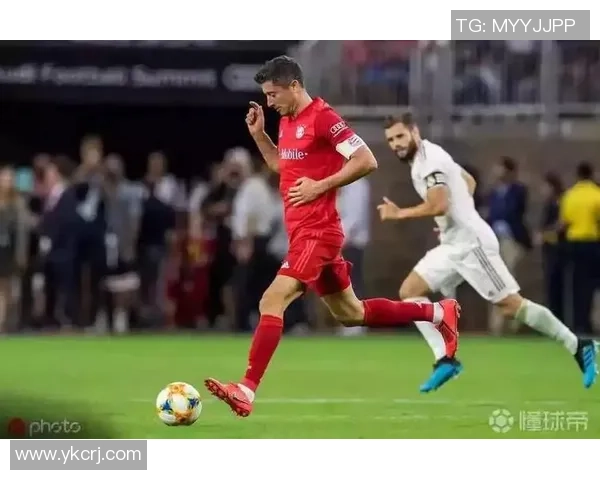 足球巨星伤愈归来历经艰辛康复之路再燃绿茵梦想