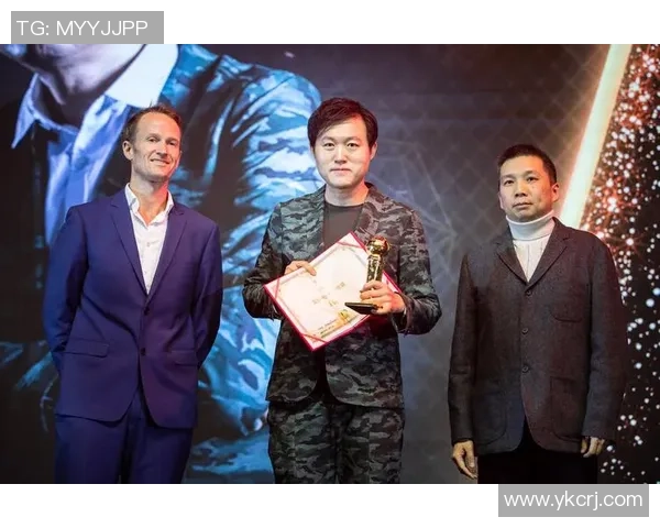 足球巨星齐贺新春送祝福 共庆佳节携手传递温暖与希望